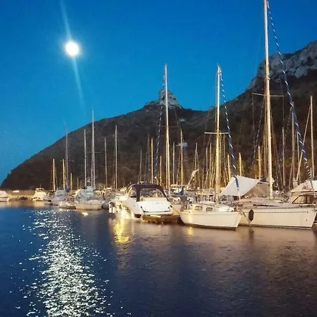 Con Vista Sul Golfo Di * Cagliari